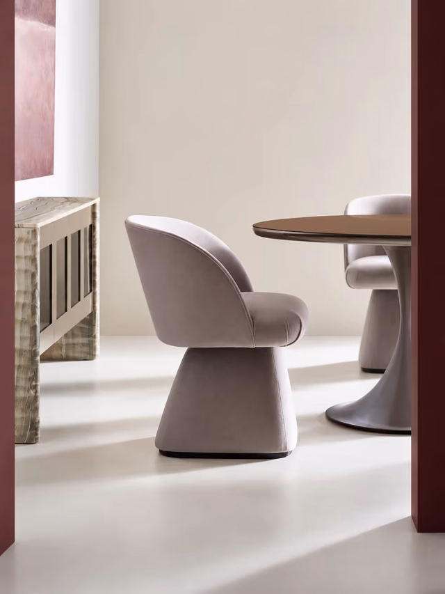 The Vuelta collection by Caracole