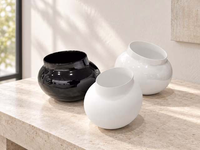 Pandora Piccola Vase by Kose