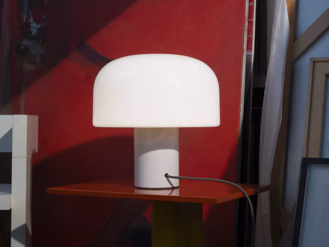 Bellhop Glass T Table Lamp by Flos