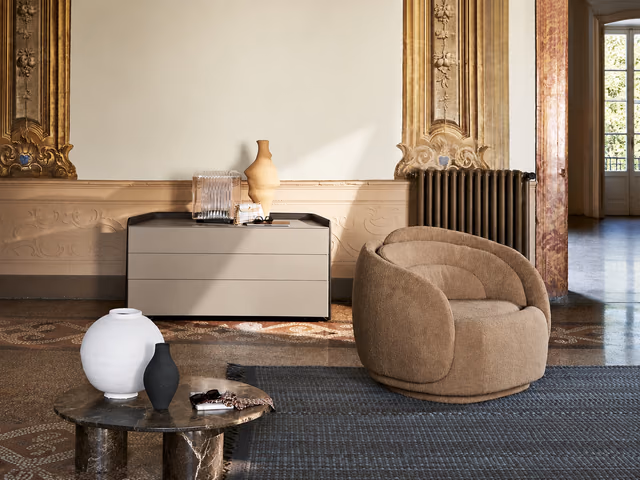 Peonia Armchair by Pianca