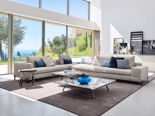 Brown Sugar Sofa by Arketipo