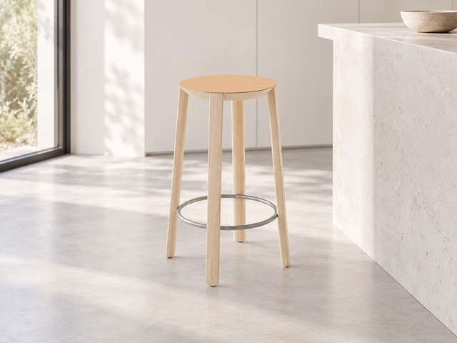 Vol Stool by Moroso