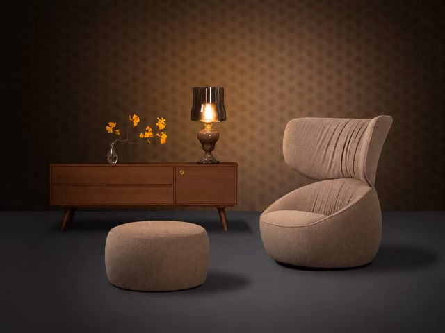 Hana Armchair by Moooi