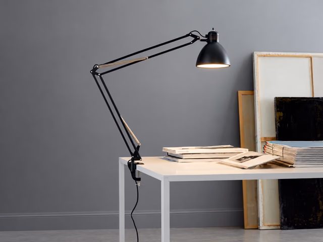 Naska Clamp Table Lamp by Fontana Arte