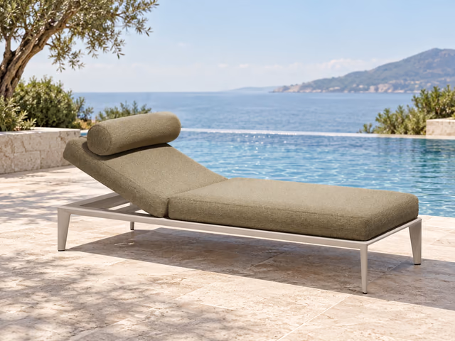 Pasadena Sun Lounger by Vondom