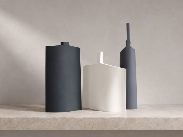 Vaso Camino Vase by Kose