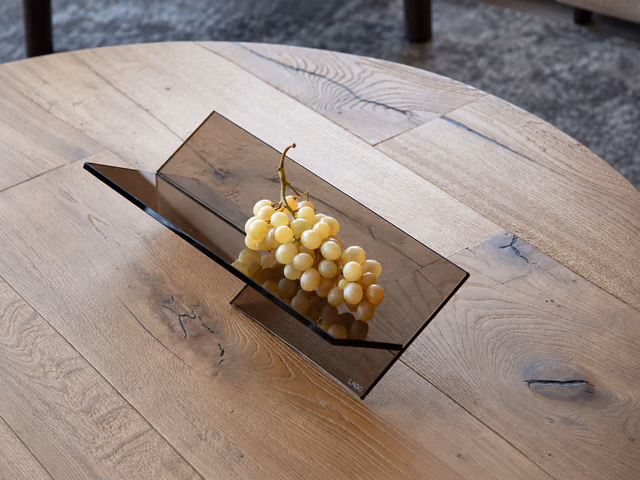 Y Centerpiece by Lago
