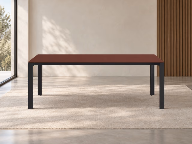 Apta P135 Table by LaPalma