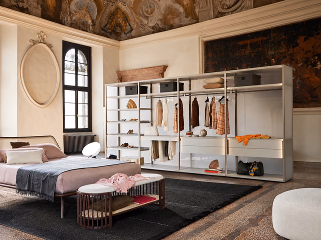 Teatro Walk-In Closet by Pianca