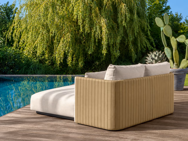 George Daybed by Talenti