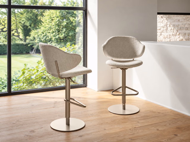 Holly Adjustable Stool by Calligaris