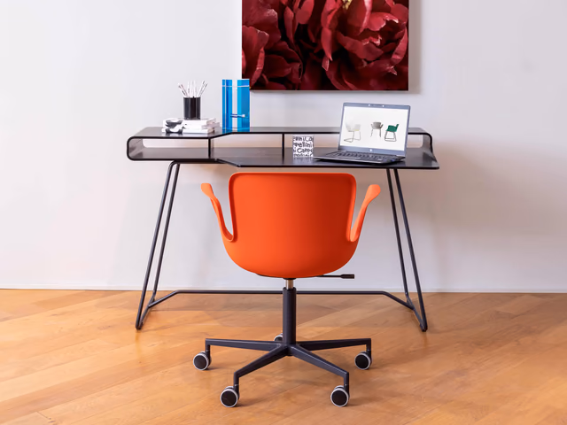 Juli Plastic Chair by Cappellini