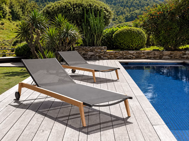 Moon//Teak Sunbed by Talenti