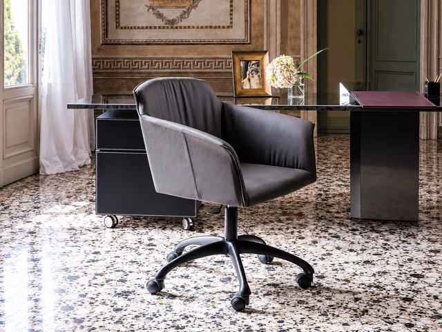 Tyler Wheels Swivel Chair by Cattelan Italia