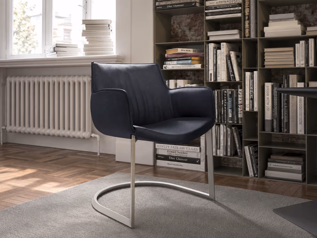 Rhonda Cantilever Chair by Cattelan Italia