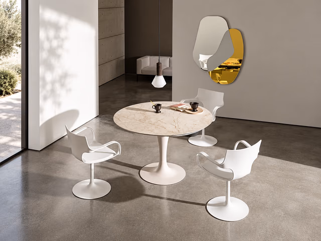 Flûte Extendable Table by Sovet