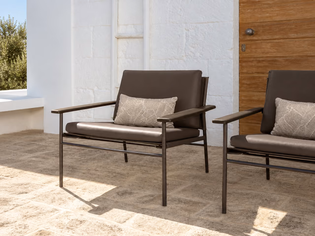 Allure Lounge Armchair by Talenti