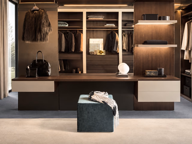 Cubo Ottoman by Pianca