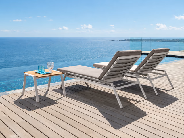Cottage Coffee Table 60 × 60 by Talenti