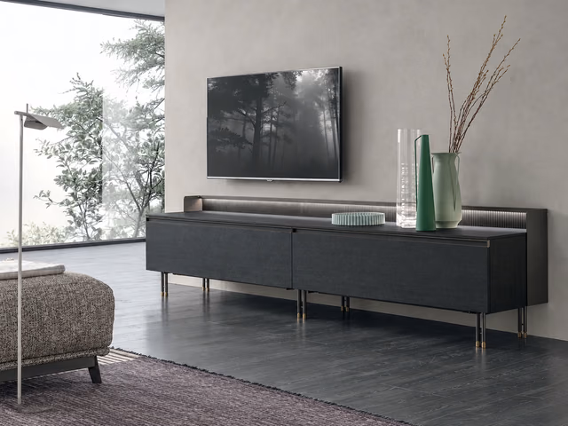 Scenario Sideboard by Tomasella
