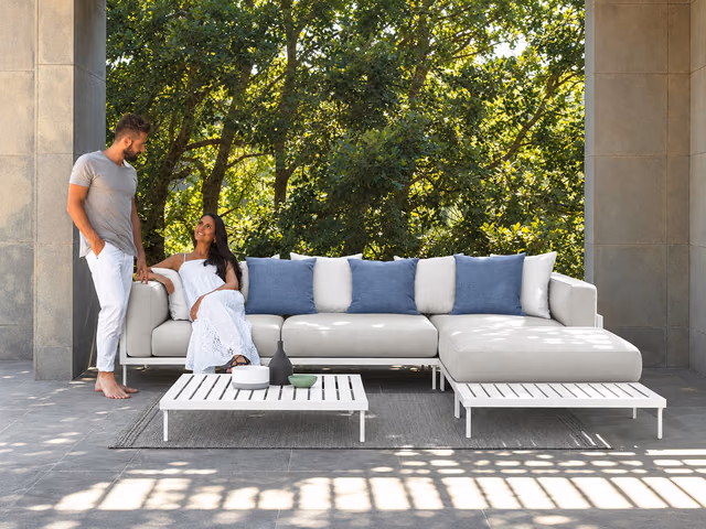 CleoSoft//Alu Ottoman Living by Talenti