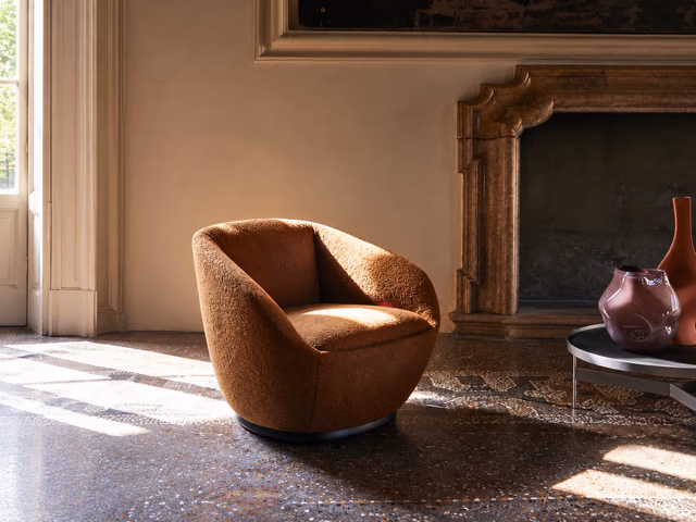 Naan Armchair by Pianca