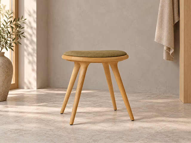 Low Stool — Oiled Oak with Kvadrat Clay 0017, 47 cm by Mater