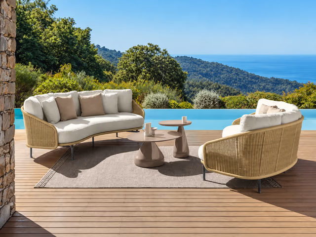 Nido Bent Sofa by Talenti