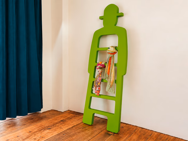 Mr. Giò Valet Stand by Slide