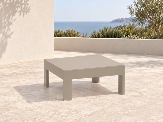 Posidonia Lounger Table by Vondom