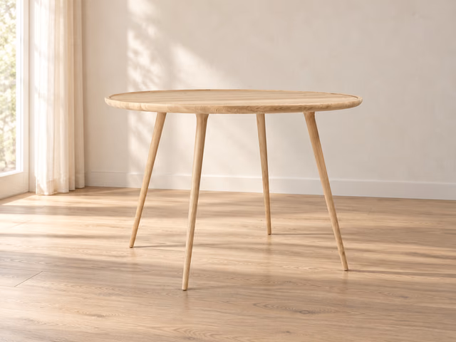 Accent Dining Table — Matt Lacquered Oak, Ø 110 by Mater