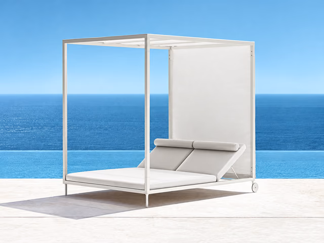 CleoSoft//Alu Daybed by Talenti