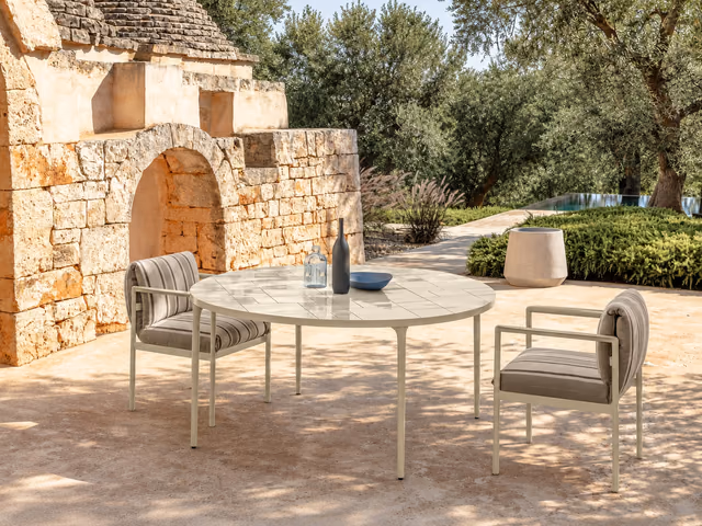 Nalu Dining Table D150 by Talenti
