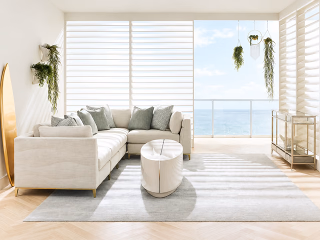 Under Currents Sectional Components by Caracole