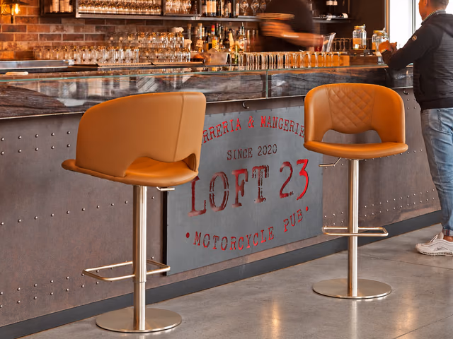 Fashion Q Stool by Peressini Casa