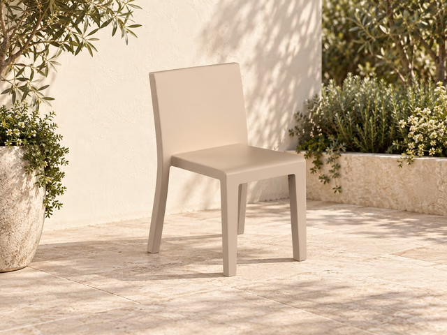 Jut Chair by Vondom