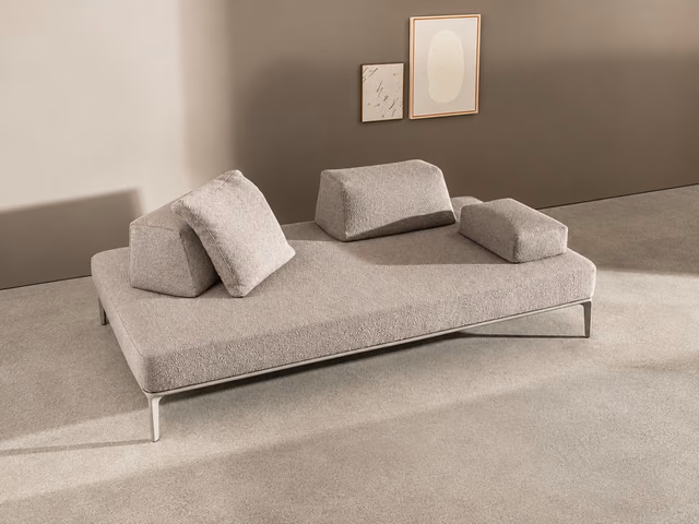 Slim Daybed by Sovet