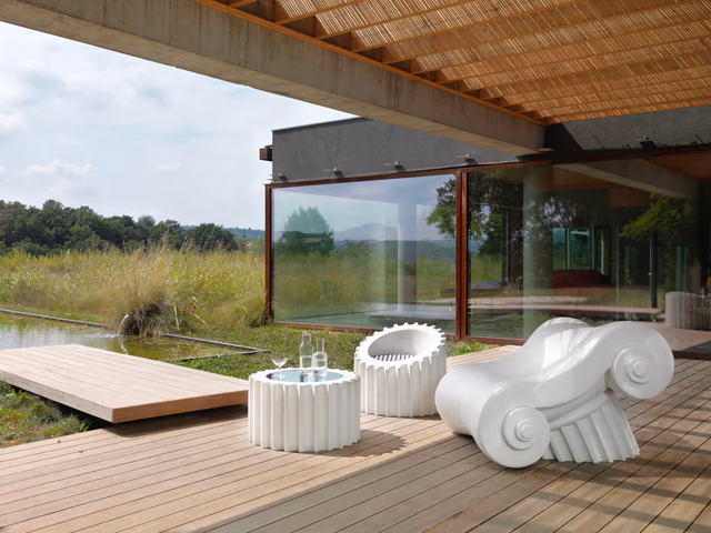 Capitello Lounge Chair by Gufram