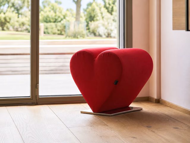 Love Ottoman by Opinion Ciatti