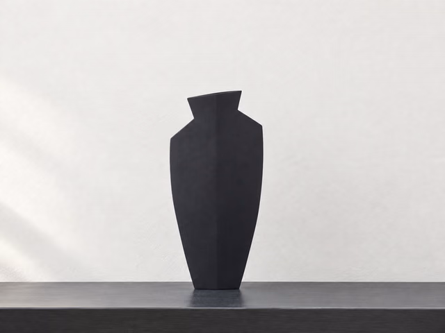 Micene Vase by Kose