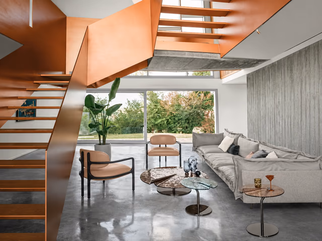 Brasilia Armchair by Arketipo