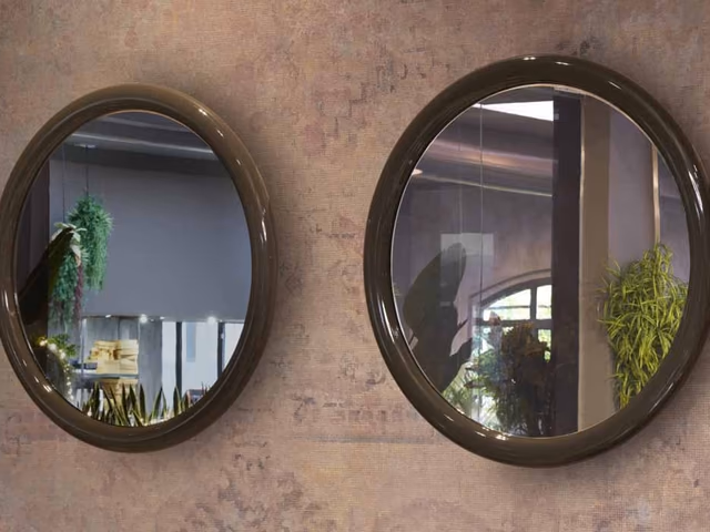 Giotto Mirror by Slide