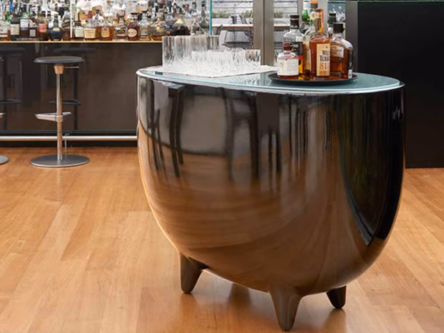 Splay Display Counter by Slide