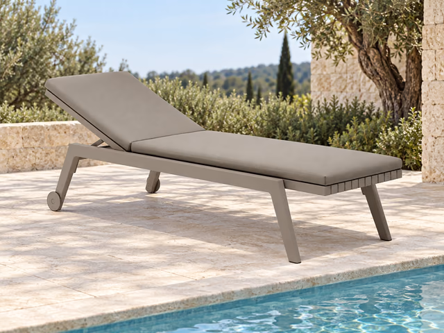 Spritz Sun Lounger by Vondom