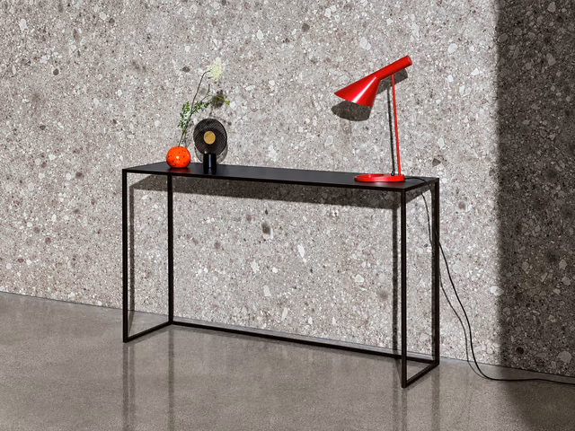 Quadro Console Table by Sovet