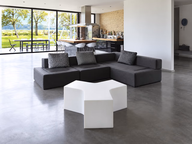 Ypsilon Bench by Slide
