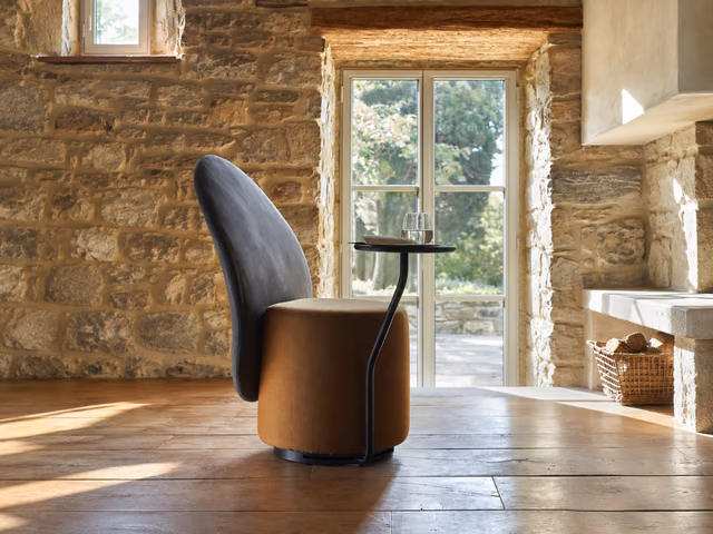 Loomi Armchair by Opinion Ciatti
