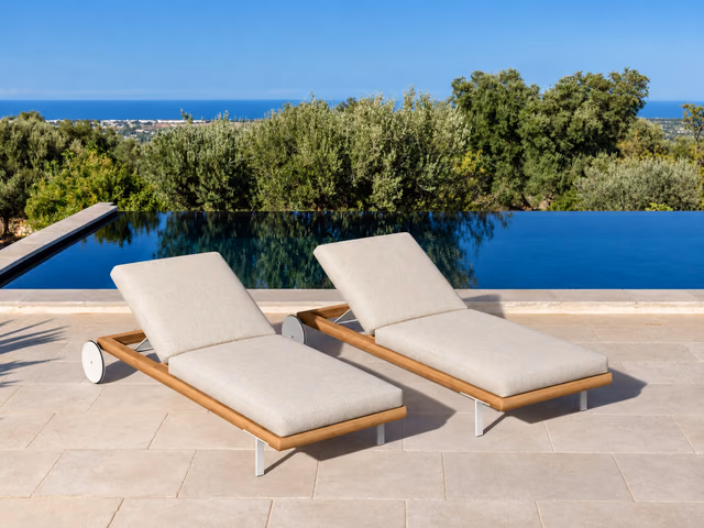 Allure Sunbed by Talenti
