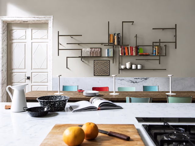 Antologia Bookshelf by Mogg