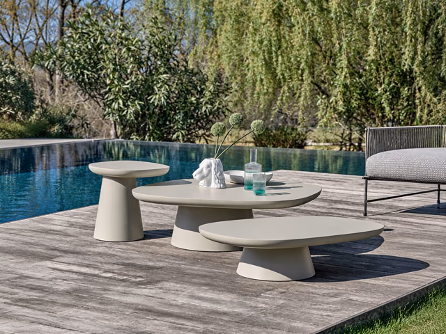 Stone Out Outdoor Coffee Table by Ditre Italia